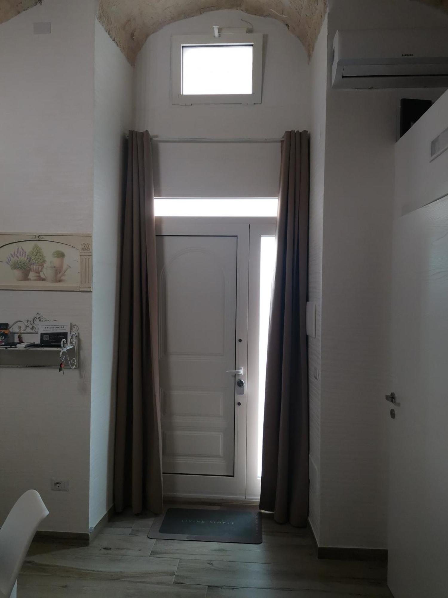 Salo Apartments مانفريدونيا المظهر الخارجي الصورة