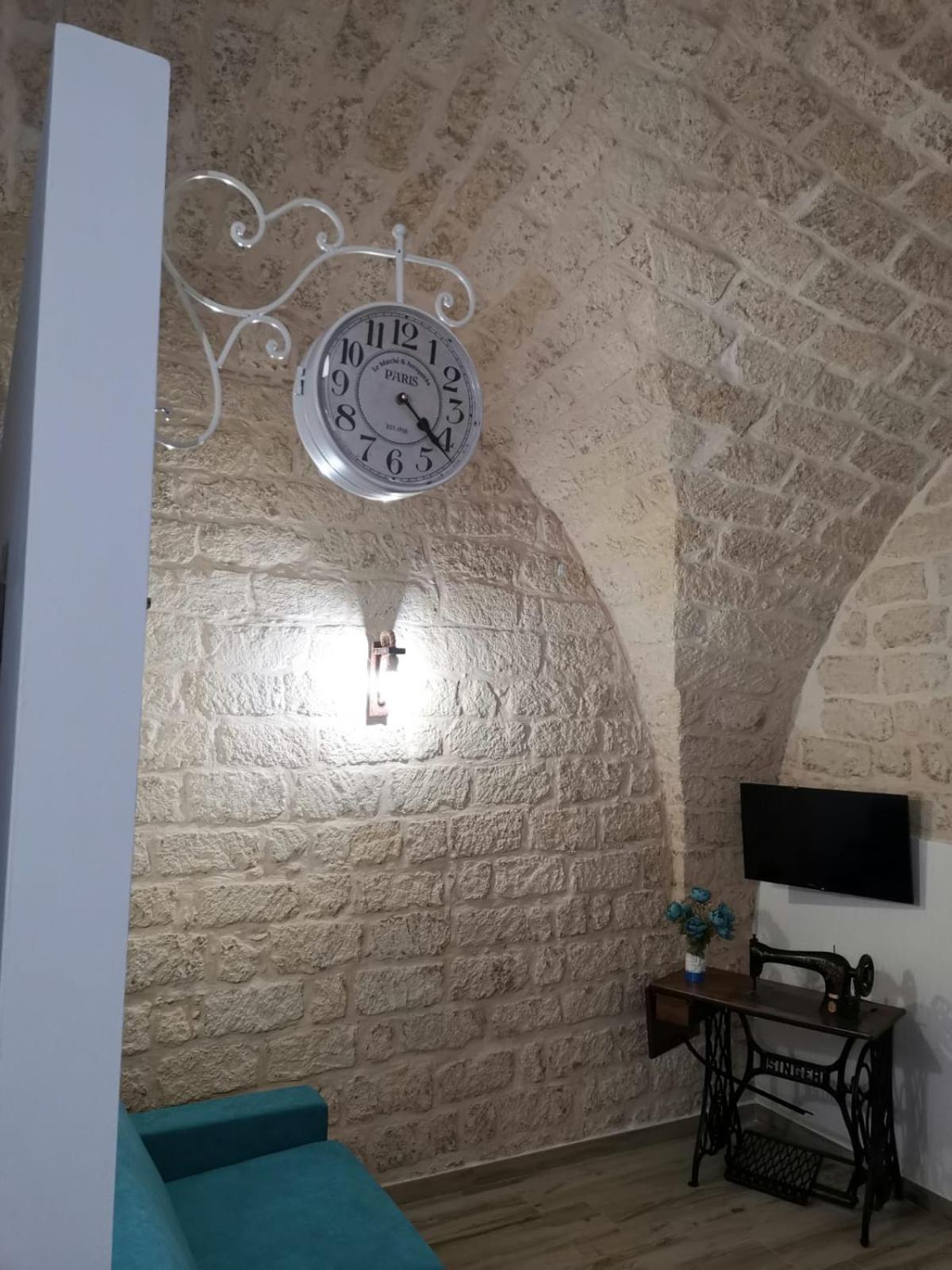 Salo Apartments مانفريدونيا المظهر الخارجي الصورة